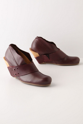 Hewn Moto Wedges