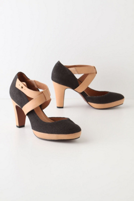 Suffolk Crossed Heels