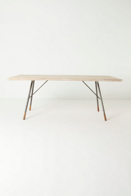 Delwyn Dining Table