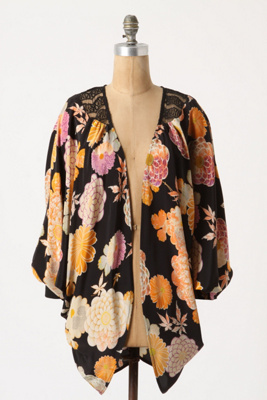 Dahlia Lace Cropped Kimono
