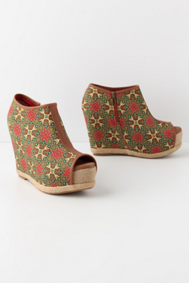 Safi Wedges