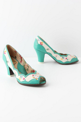 Home Sweet Home Peep-Toes