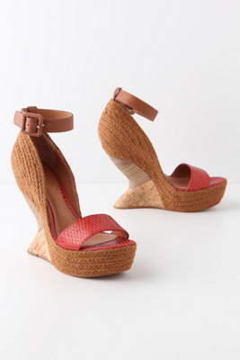 Kaati Wedges