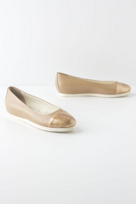 Capped Shine Flats