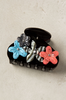 Perched Blooms Clip