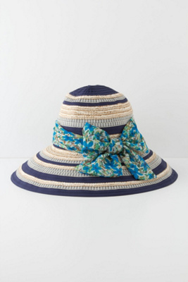 Lobelia-Edged Floppy Hat
