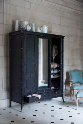 Honoka Armoire