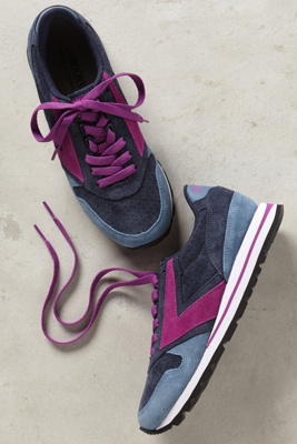 Brooks Winter Chariot Sneakers
