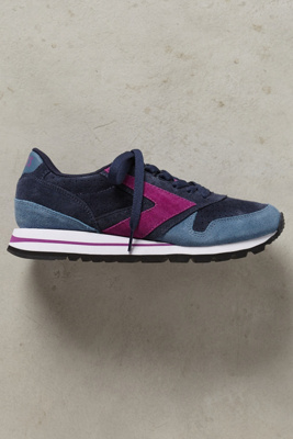 Brooks Winter Chariot Sneakers