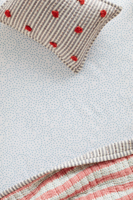 Twirling Dots Crib Sheet