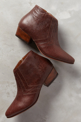 Luiza Perea Londrina Booties