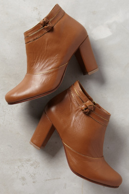 Luiza Perea Santos Booties