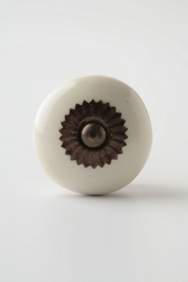 Zinnia Knob, Small