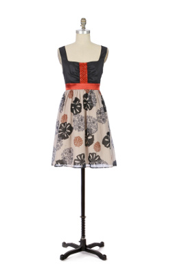 Buttonblossom Dress
