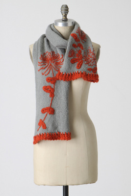 Spider Chrysanthemum Scarf
