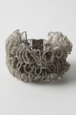 Frilled Filaments Bracelet