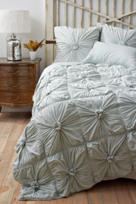 Rosette Bedding, Sky