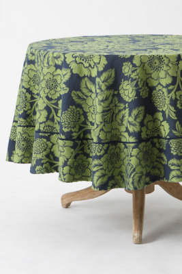 Magnolia Jaquard Tablecloth