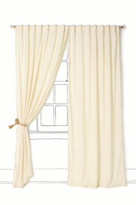 Toorie Curtain