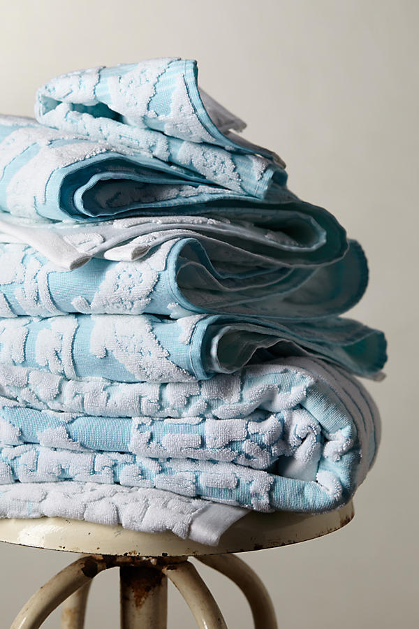 Woven Ombre Towel Collection