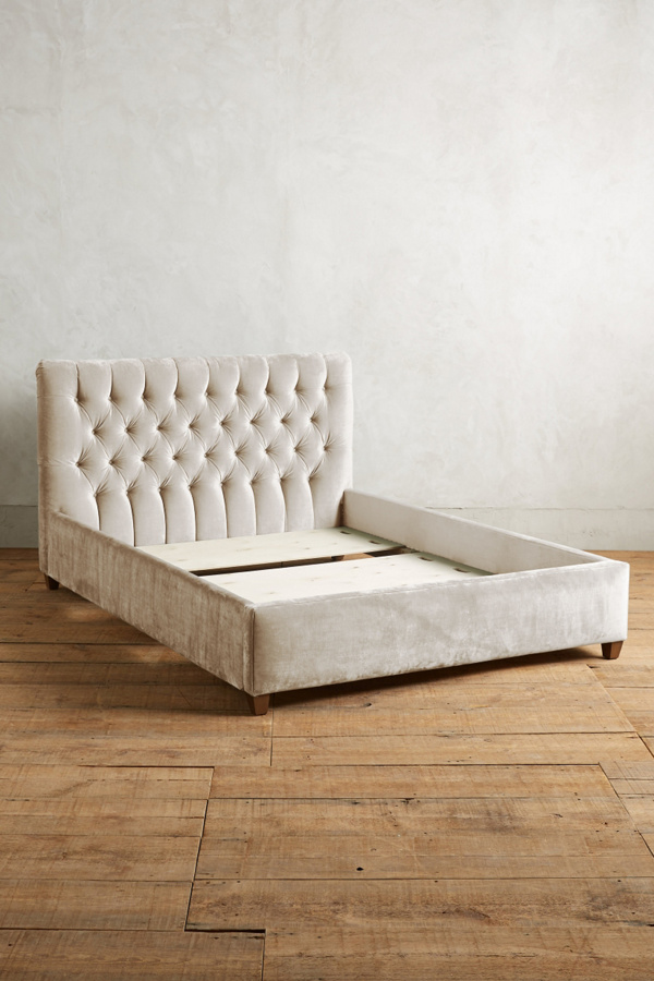 Velvet Tufted Lena Bed Anthropologie