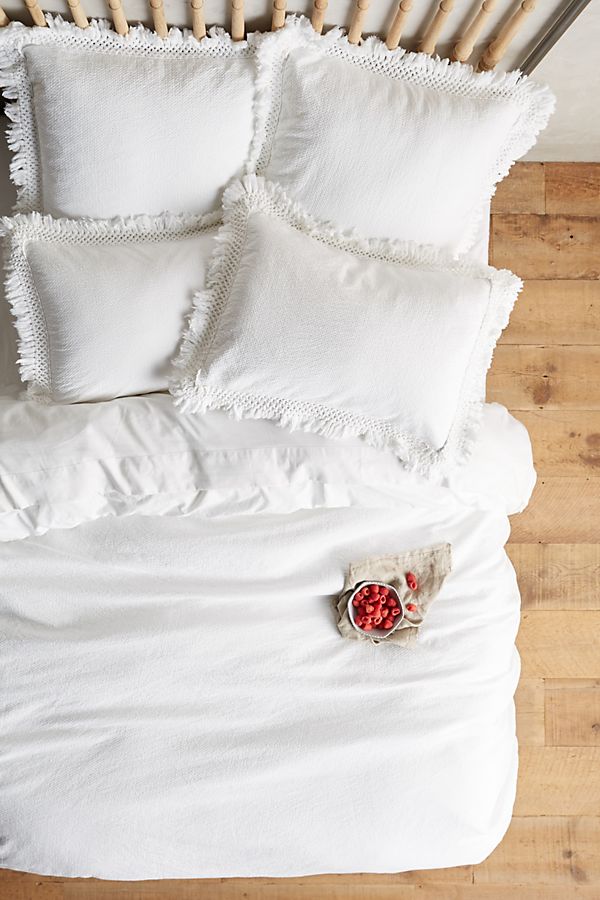 Slide View: 2: Liora Duvet Cover