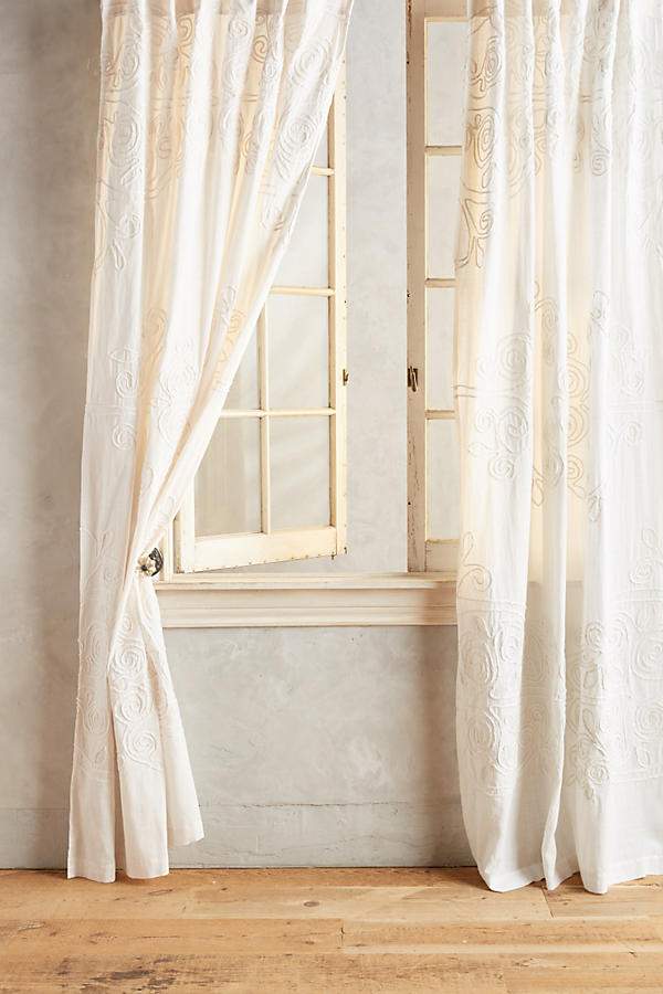 Tessara Curtain