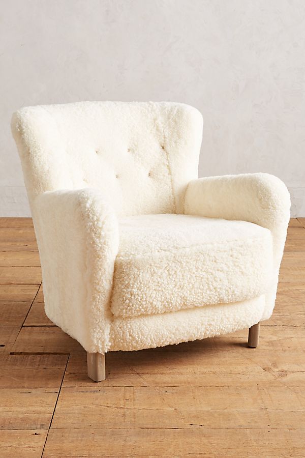 Slide View: 1: Wool Hartwell Chair