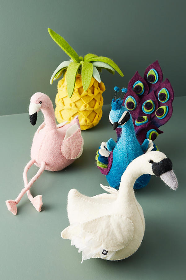 Slide View: 2: Island Spirit Bookend