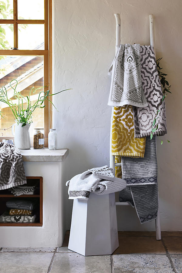 Yarn-Dyed Ruana Towel Collection