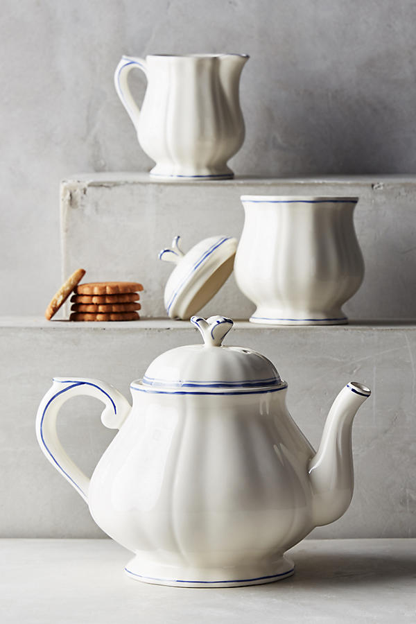 Slide View: 2: Gien Filet Bleu Teapot