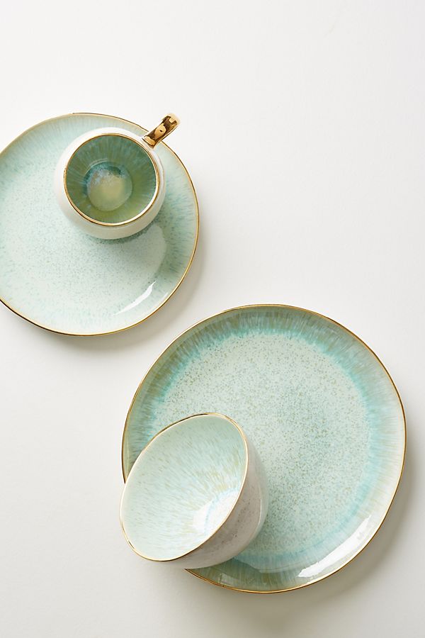Slide View: 1: Perasima Dinner Plate