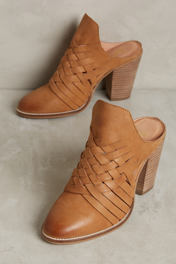 seychelles woven mule