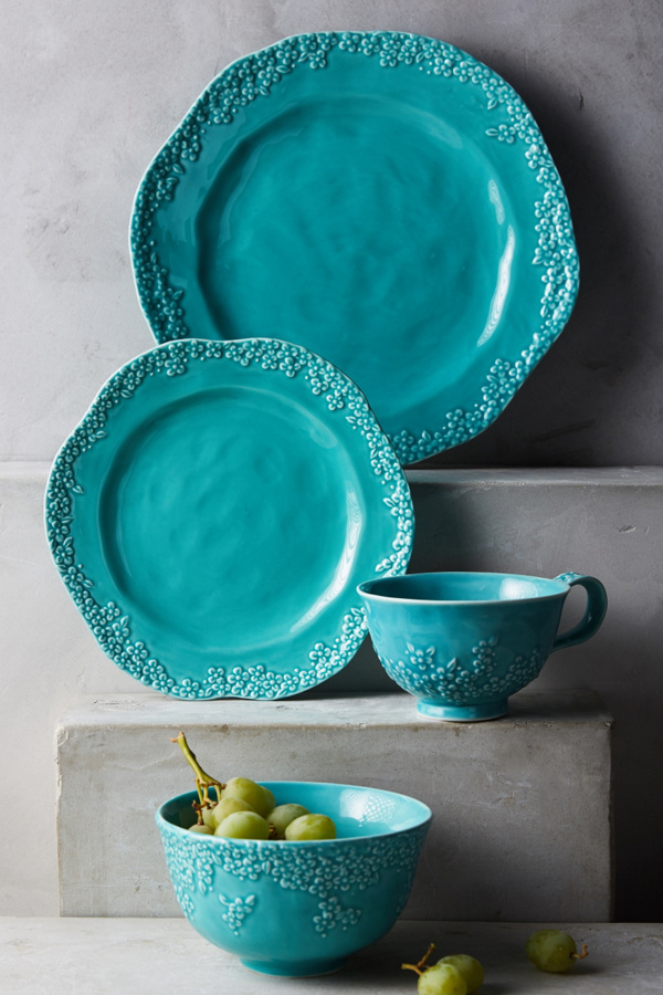 European style casual dinnerware with authentic old world charm. Also