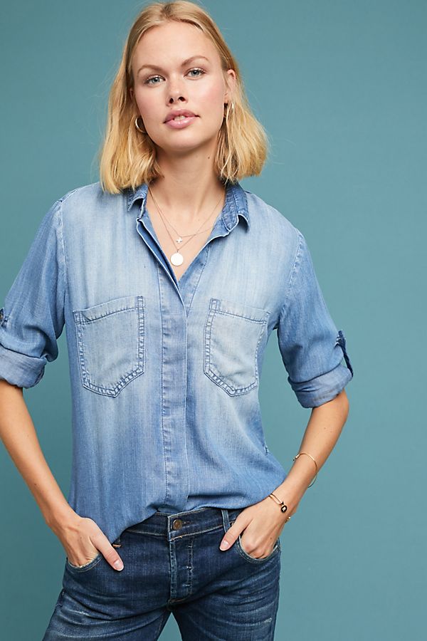 Slide View: 1: Cloth & Stone Split-Back Chambray Buttondown