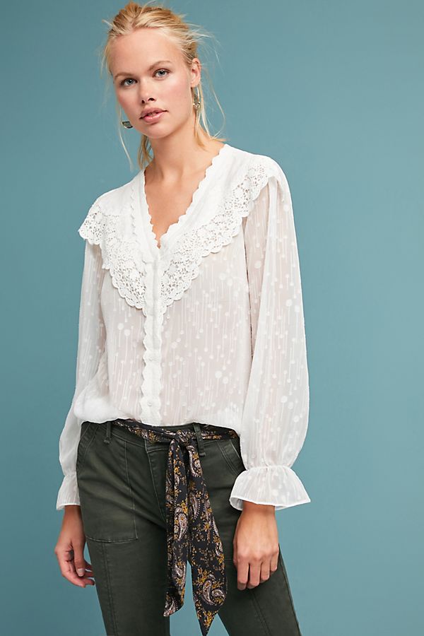 Slide View: 1: Alsace Ruffled Buttondown