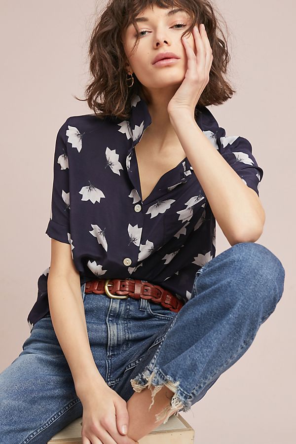 Slide View: 1: Lotus Silk Buttondown