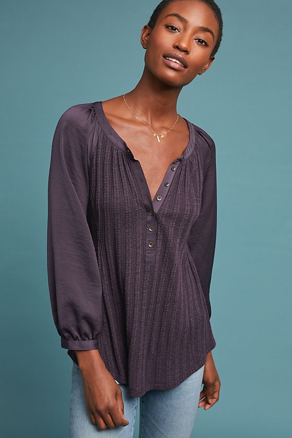 Slide View: 1: Kersee Henley Top