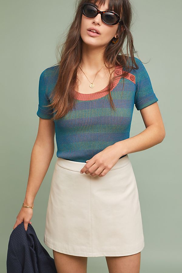 Slide View: 1: Marais Buttoned Top