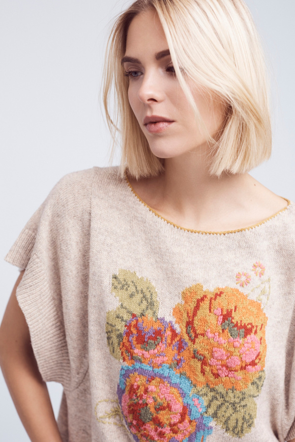 Bartella Blooms Top