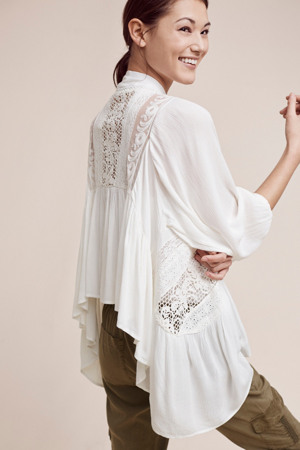 Slide View: 4: Kenepa Lace Kimono