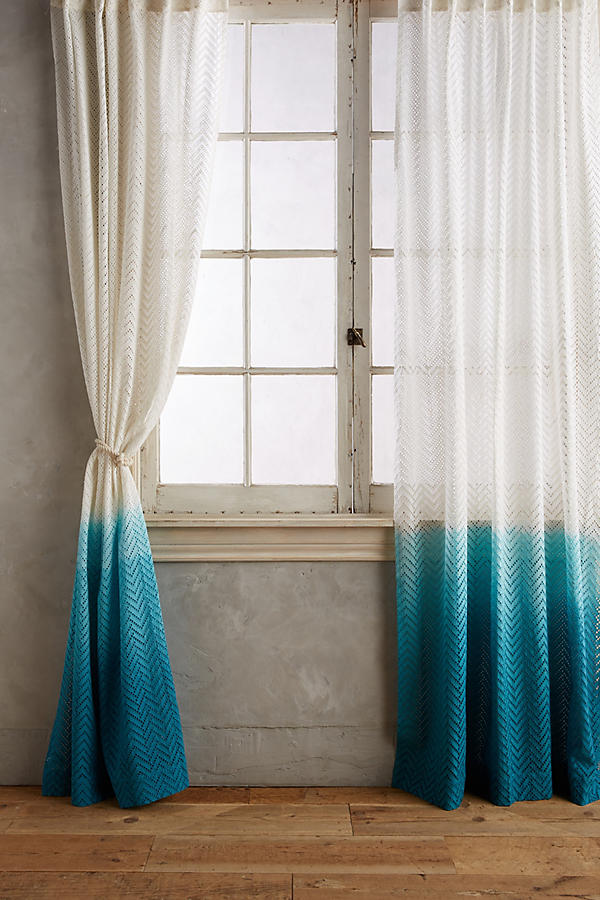 Slide View: 1: Ombre Horizon Curtain