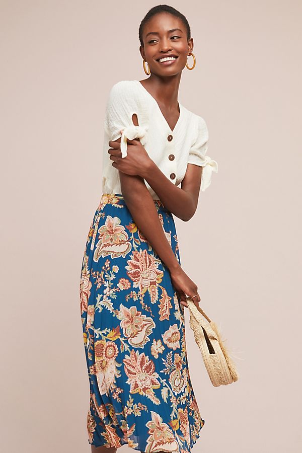 Slide View: 1: Medallion Pleated Skirt