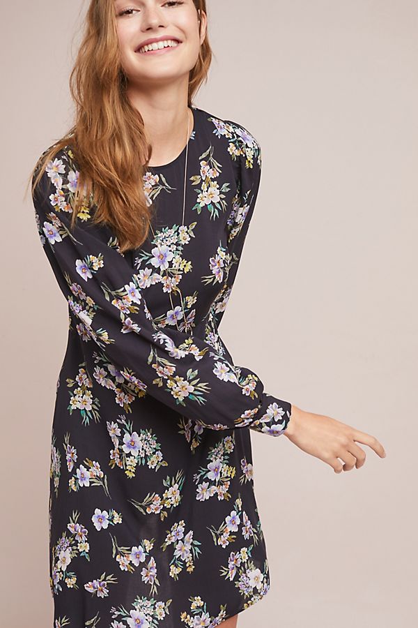 Slide View: 1: Winola Tunic Dress