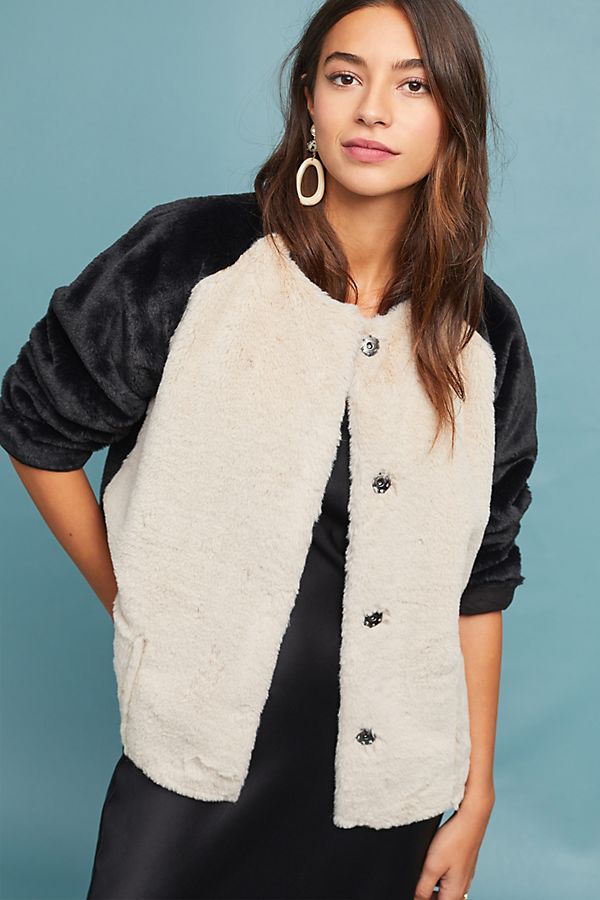 Slide View: 1: Ray Raglan Jacket