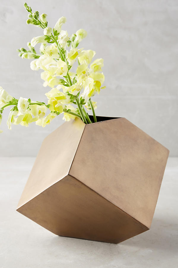 Slide View: 1: Cubic Vase