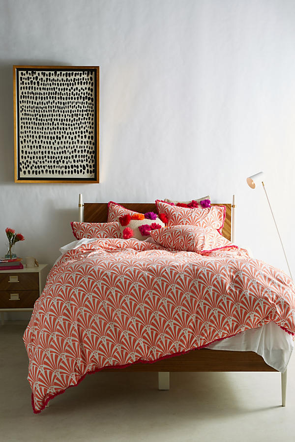 Slide View: 1: Tasseled Deco Fan Duvet