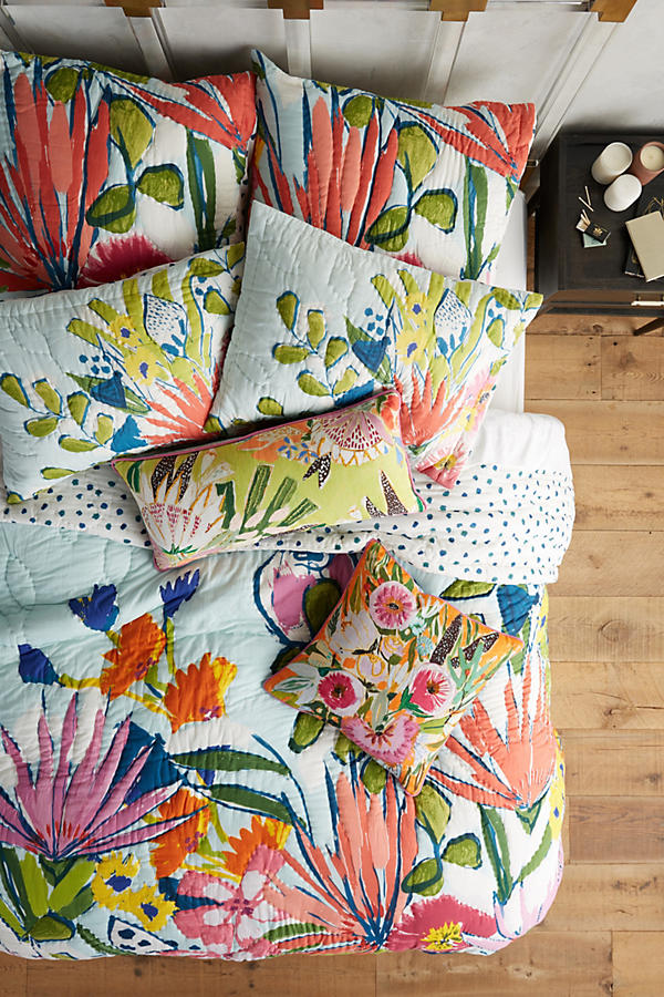 Slide View: 1: Lulie Wallace Floral Quilt