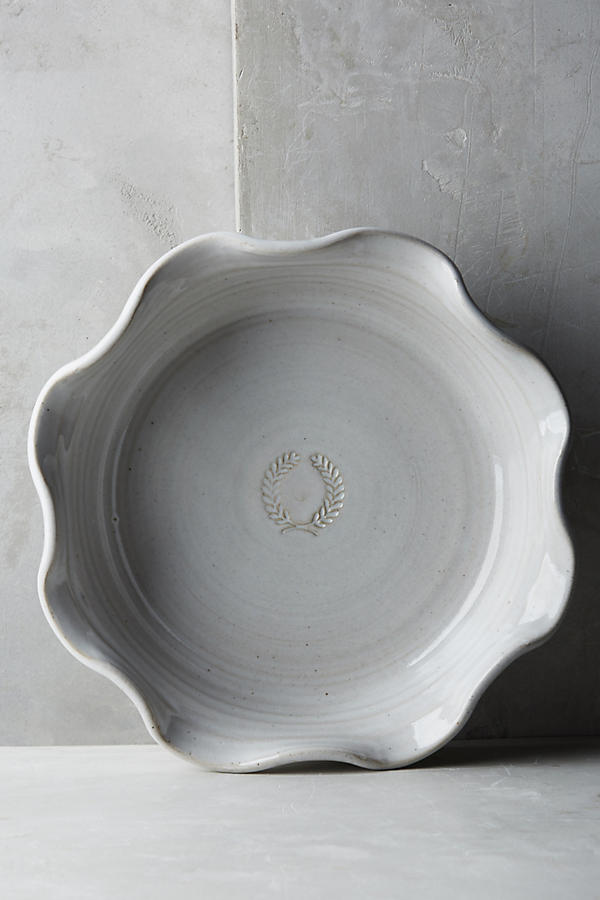 Slide View: 1: Laurel Pie Dish