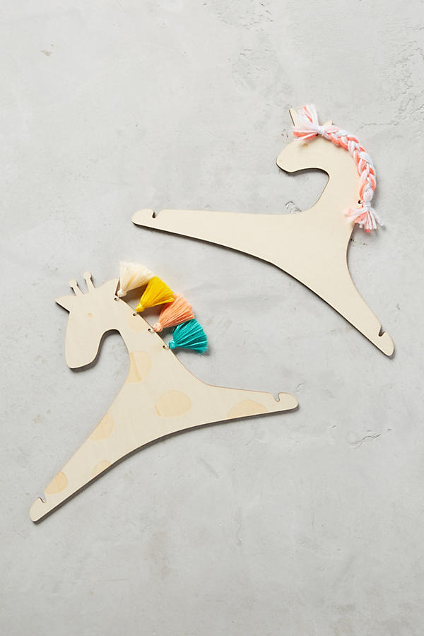 Slide View: 2: Fancy Mane Hanger Set
